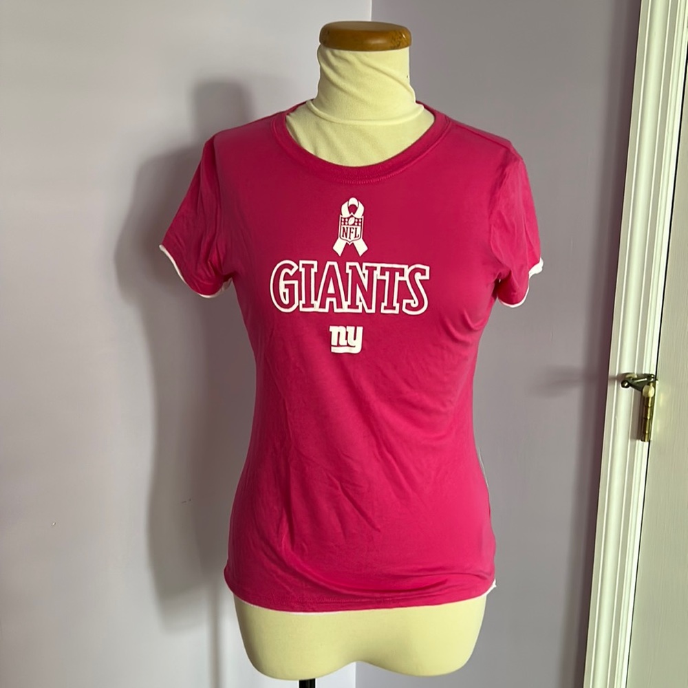 New York Giants hot pink tee